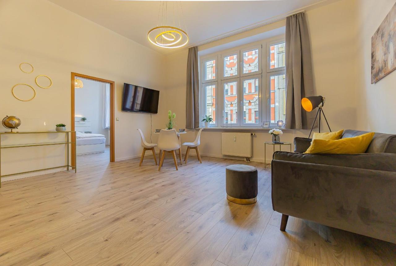 Cityapartment - 53 M², 2 Zimmer, Zentral, Netflix, Kueche, Waschmaschine 콧부스 외부 사진